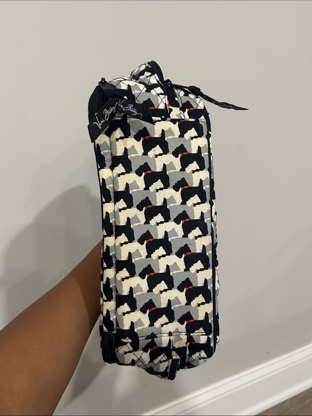Vera Bradley white and black dog print - Picture 4 of 4